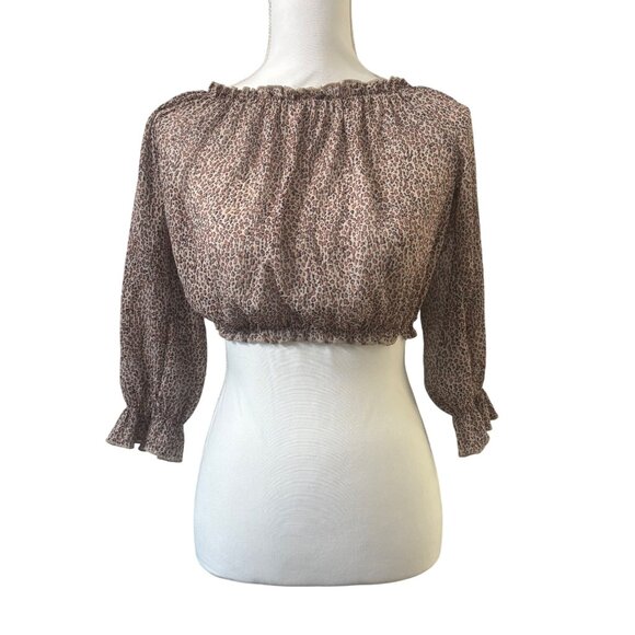 Polly Leopard Print Off-Shoulder Smocked Hem Long Sleeve Crop Top Woman's Size 2 - Picture 1 of 8